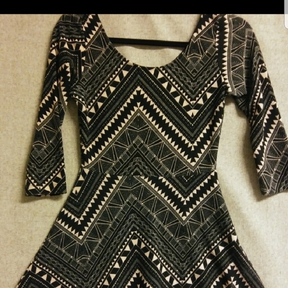 Charlotte Russe Dresses & Skirts - ⚡⚡FREE⚡⚡Charlotte Russe mini long sleeve dress Charlotte Russe Dresses & Skirts - ⚡⚡FREE⚡⚡Charlotte Russe mini long sleeve dress